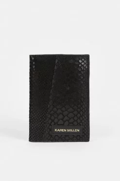 Brand new 🛒 Karen Millen Leather Passport Holder 😍