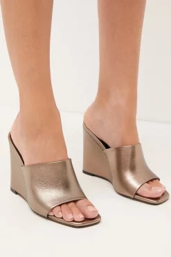 Discount π Karen Millen Leather Metallic Wedge Open Toe Mules 𧨠11 Discount π Karen Millen Leather Metallic Wedge Open Toe Mules 𧨠-Karen Millen Shoes Shop womens pewter leather metallic wedge open toe mules